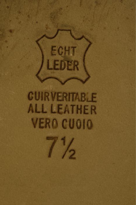 Кожени чехли kennel & schmenger