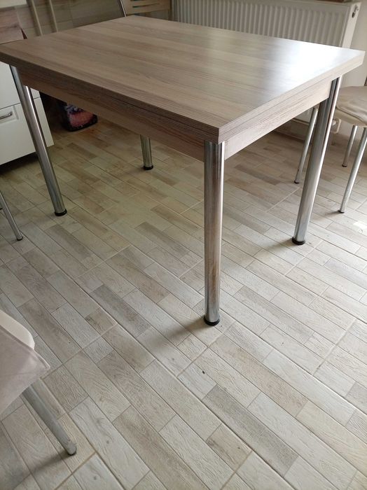 Set masa extensibila bucatarie cu scauneaune