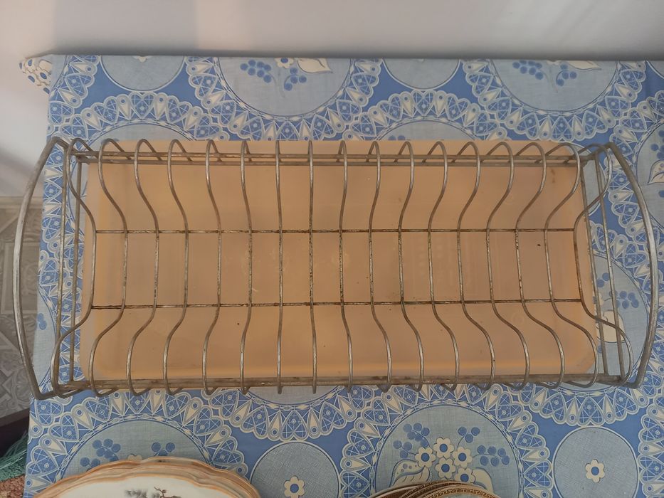 Продам сушилку для посуды