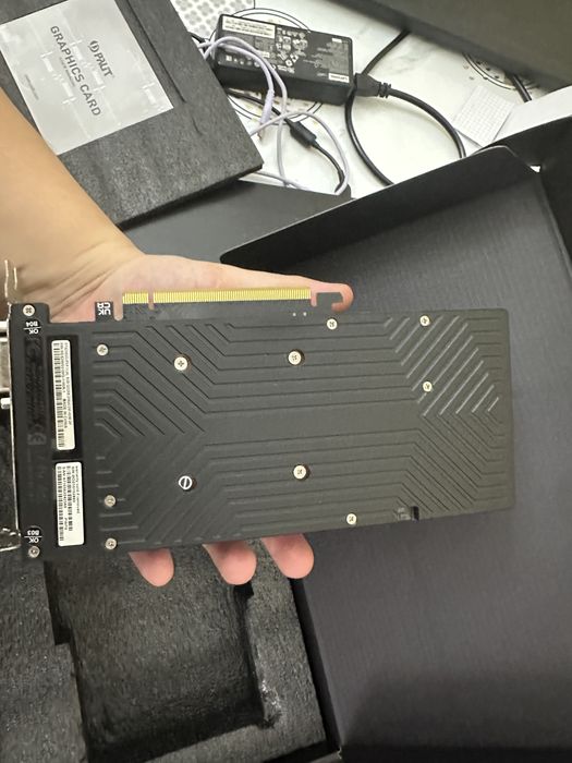 Видеокарта RTX 2060 super