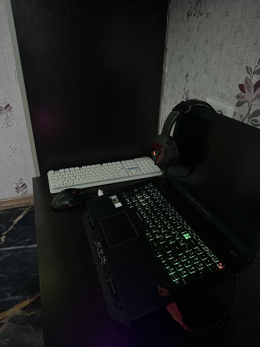 Ноутбук ASUS GL553VD