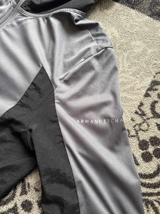 Ветровка Armani Exchange