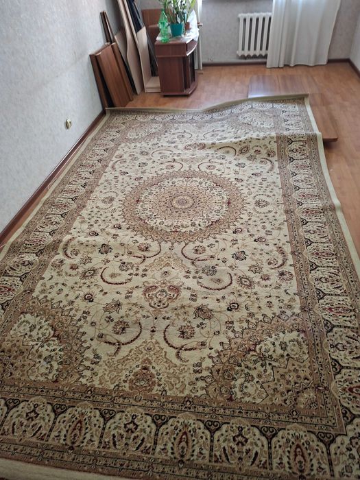 Продам ковры (компаньоны)