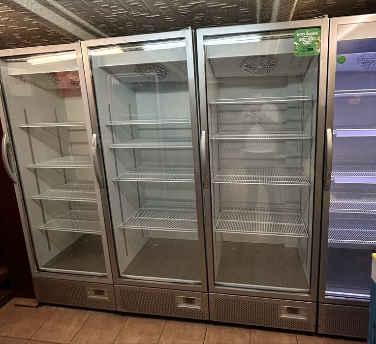 Vitrine frigorifice profesionale Uğur 577L – uși sticlă – preț/buc