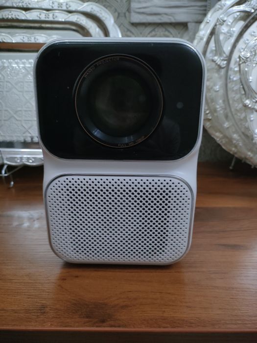 Продам проектор wanbo