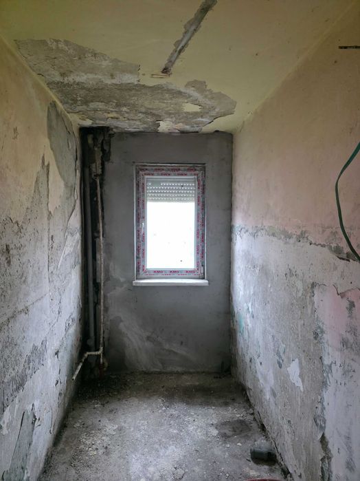 Apartament 2 camere decomandat parter jos