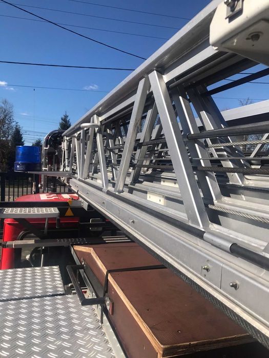 Autoutilitară stingere incendii MAGIRUS DLK 23-12 cu scară