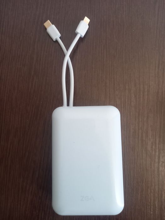 Powerbank почти новый карманный зарядчик