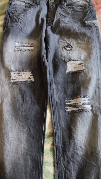 Джинсы (брюки) новые