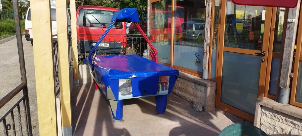 продавам въздушен хокей