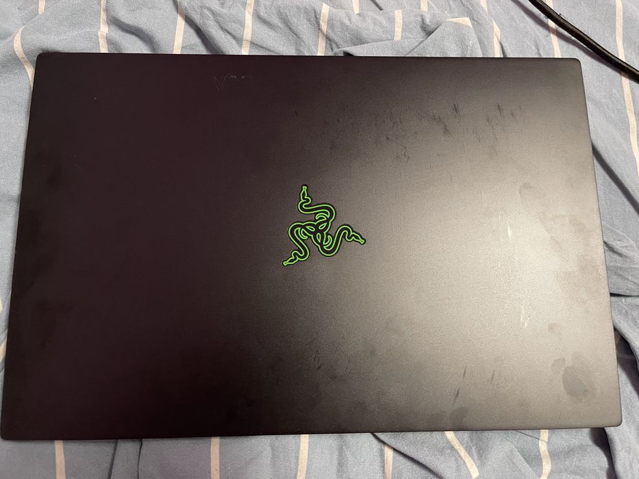 Геймърски лаптоп Razer Blade 15 Advance 2018