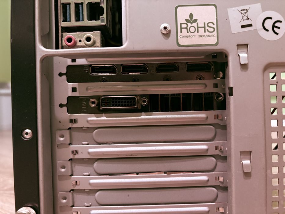 PC / Unit desktop - i5-2400 / 8GB RAM HyperX / GTX 960 2GB / Sursa Segotep 500W