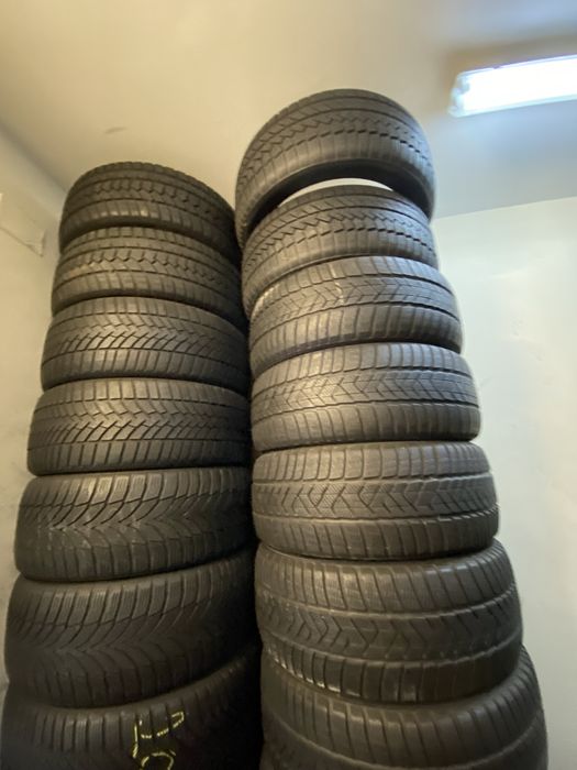 Anvelope vara si m+s steluta in stare foarte buna. Dimensiuni R13>R20