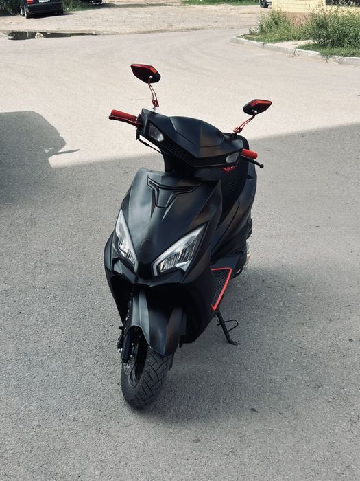 Мопед М8 про 1 поколени