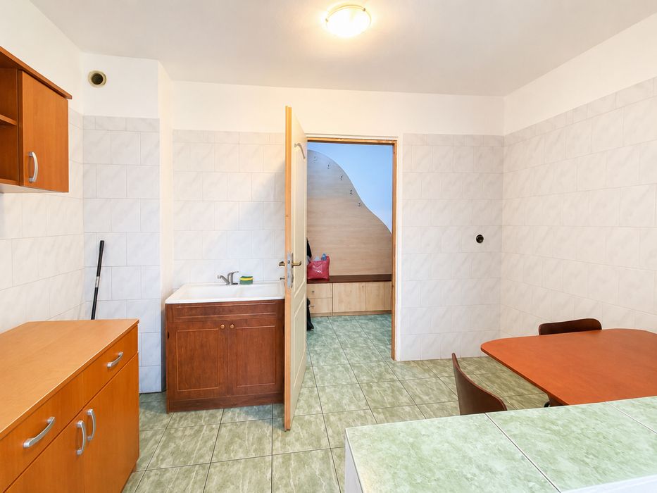 Apartament 2 camere,Centrală termica proprie,0764285290
