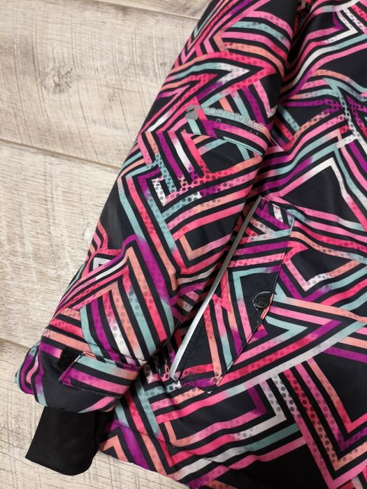 Горнолыжная куртка