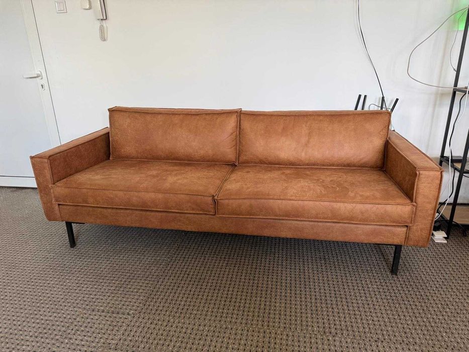 Canapea maro din piele artificiala - Stare foarte buna