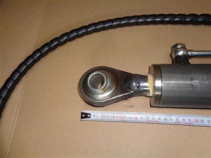 Tirant central hidraulic 600-880 mm complet furtun cuple
