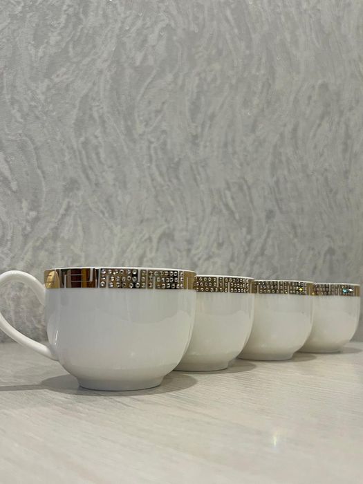 Продам набор кружек со стразами!