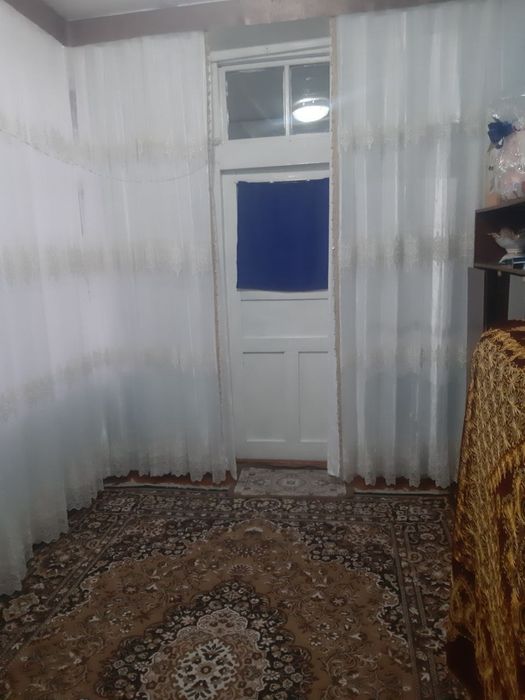 Turar joy sotiladi srochna