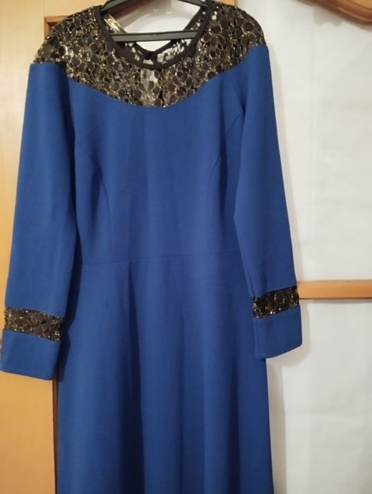 Срочно продам жен.платья