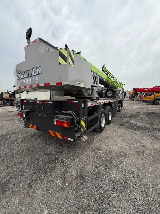 Автокран  Zoomlion 25t ZTC252H ЛИЗИНГ РАССРОЧКА