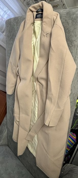 Стильное новое пальто