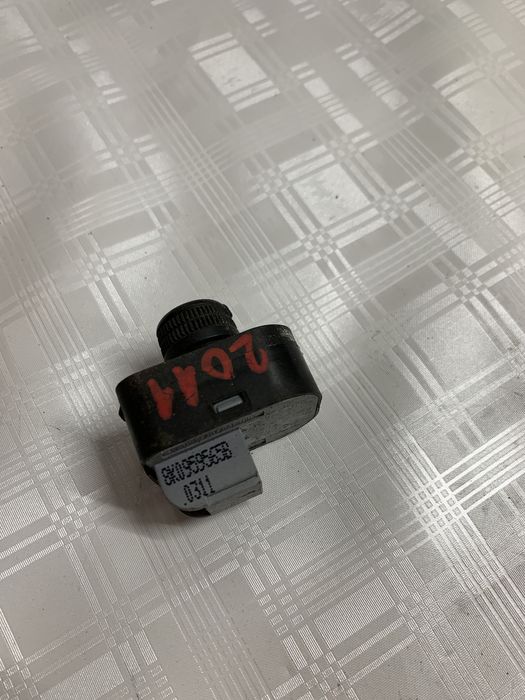 buton reglaj oglinzi audi a4 b8 - motorina 2011