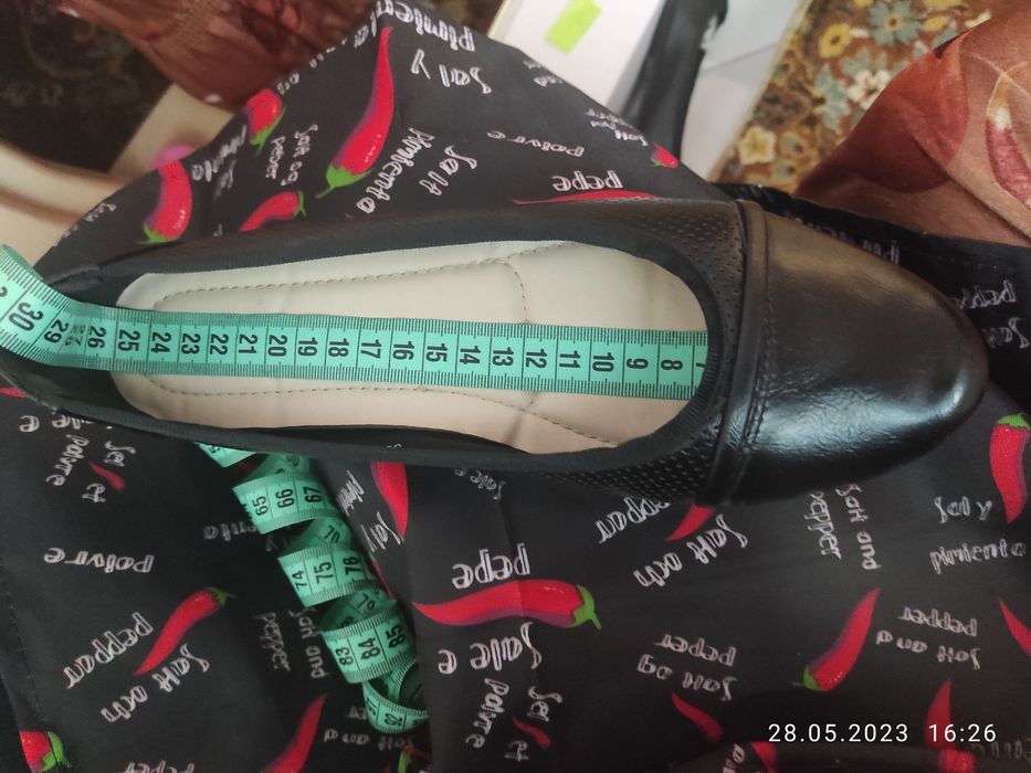 продавам нови дамски обувки - тип пантофки Xcess, изкуствена кожа