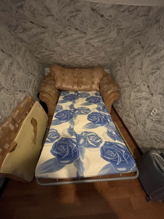 Продам мини диван