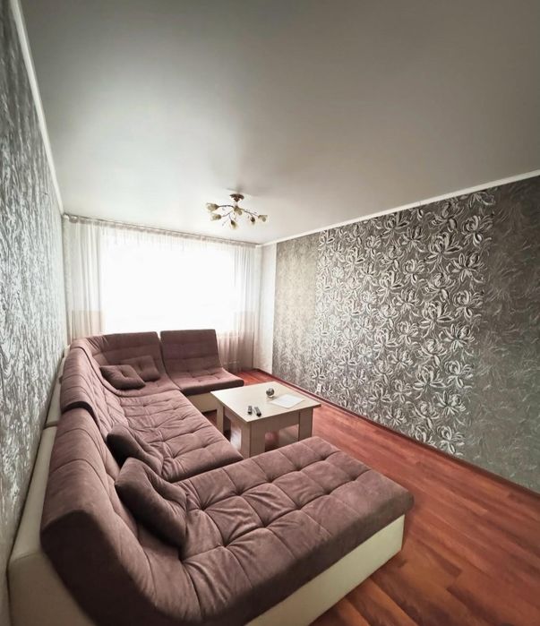 Продам 3 комнатную квартиру новой планировки район Рахмета.