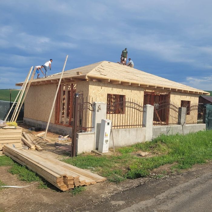 Vand casa modulara  cabana tip A frame din lemn uscat și tratat