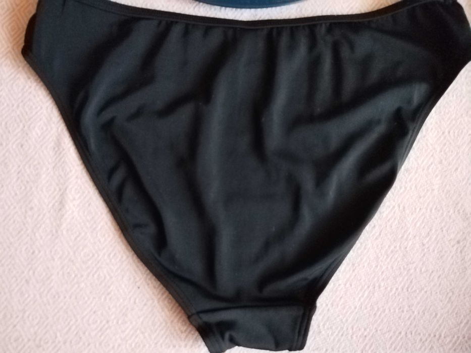 Slip de baie, negru, de la: s.Oliver. Marimea: EUR: 42! Purtat o data!