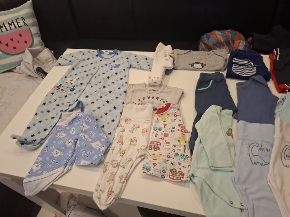 Лот бебешки дрещки