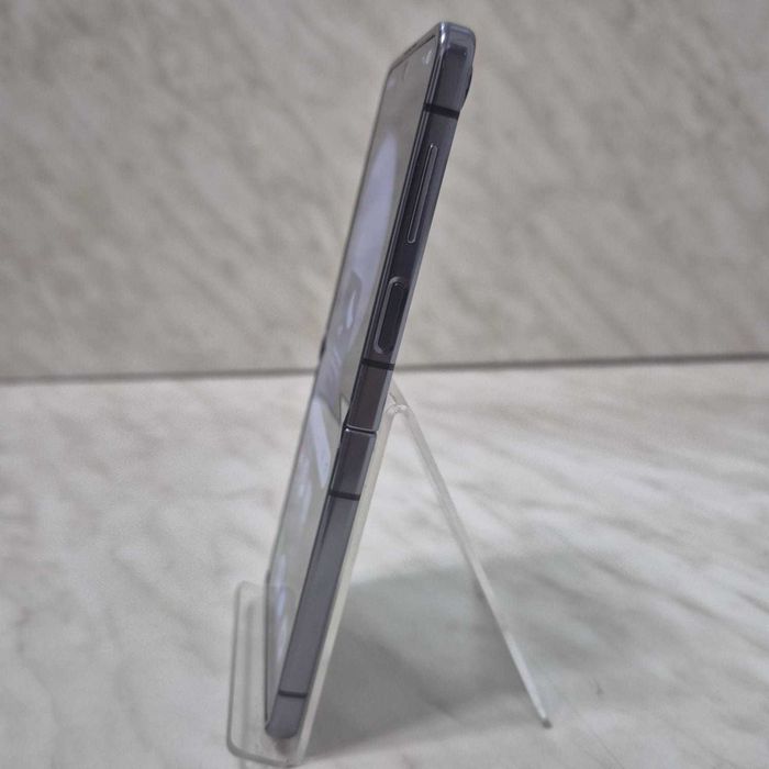 Telefon Samsung Galaxy Z Flip 5 Negru 512GB Zeus Amanet Rahova 35586