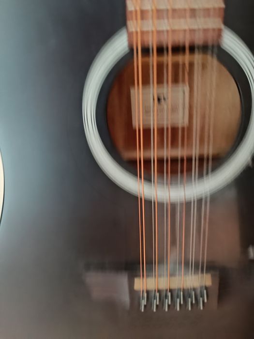 Гитара  электроакустическая