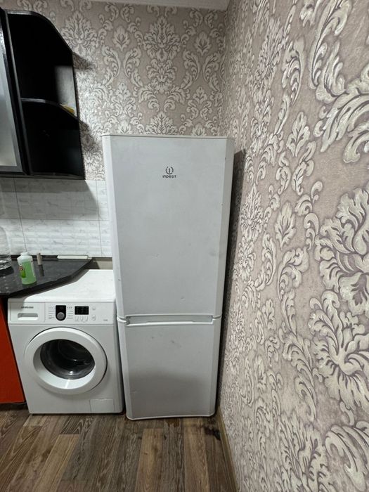 холодильник бу. НЕ РАБОЧИЙ