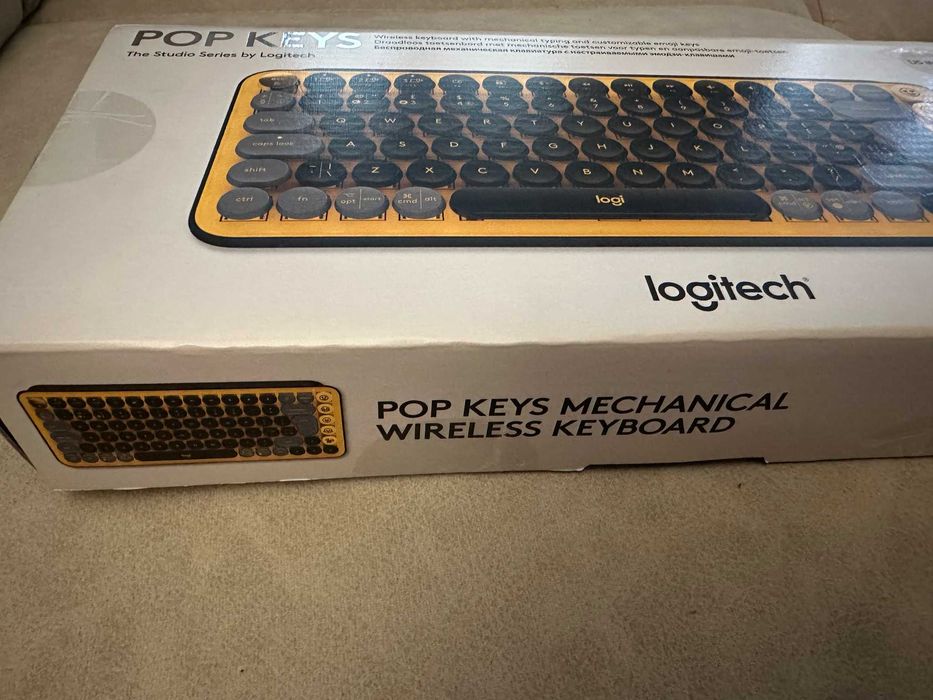 Logitech POP Keys Blast Yellow - безжична механична клавиатура, нова