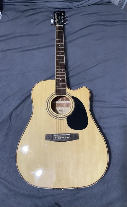 Гитара электроакустическая Cort бежевый