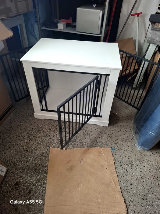 Клетка за кучета и котки