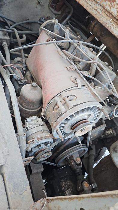 Погрузчик кара продам, двигатель т 40