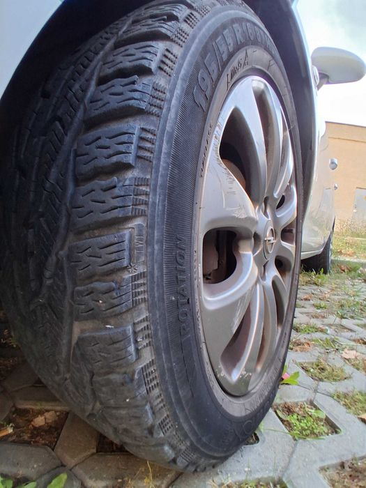 Продавам Opel Corsa 2010, бензин