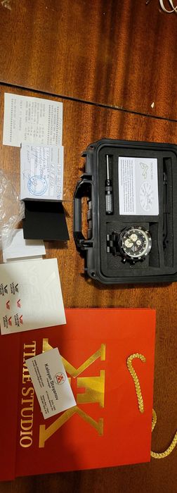 Продавам Vostok Lunokhod 2