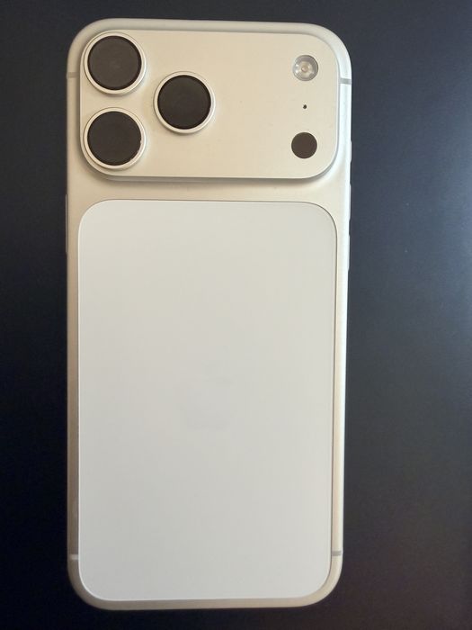 Telefon Apple iPhone 17 Pro Max 1Tb Silver model E-Sim