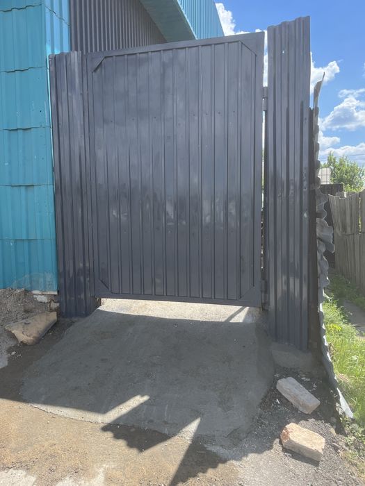 Продается здание под магазин общепит со складом