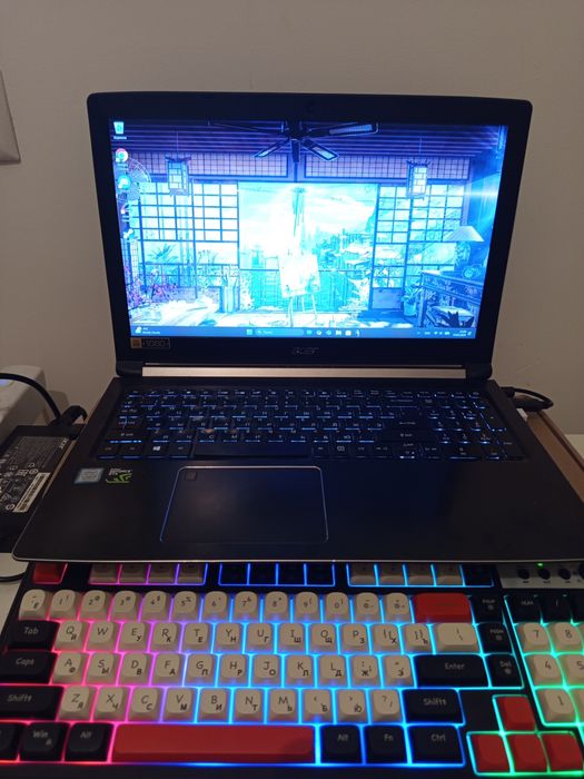 Ноутбук Intel i5-8 gen.Nvidia 1050 4гб