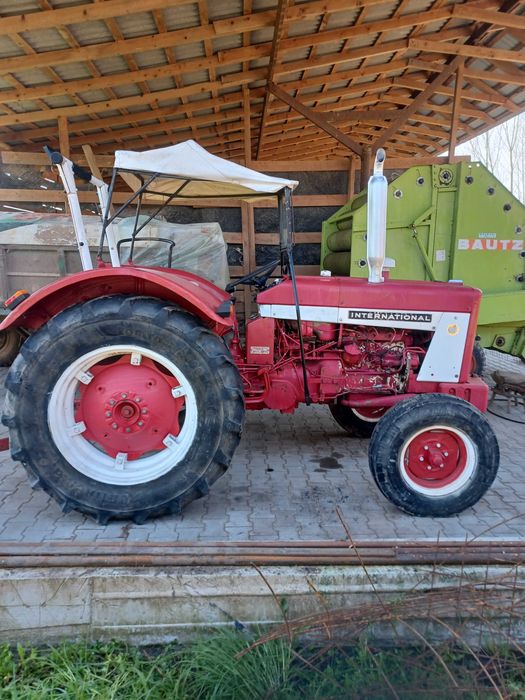 Vand tractor International D 514.
