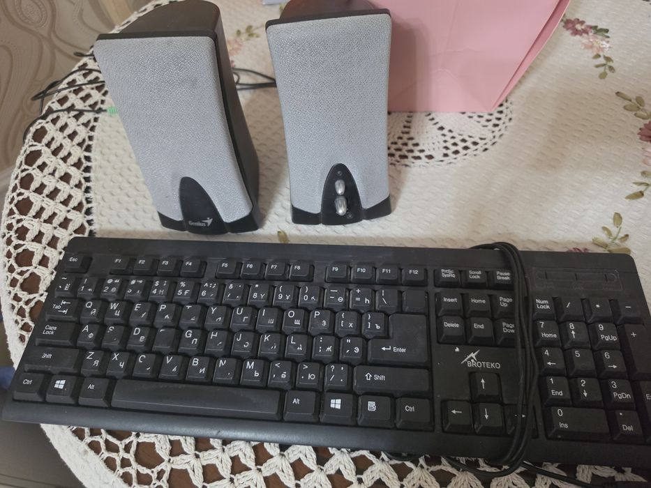 Колонки 5000 тенге