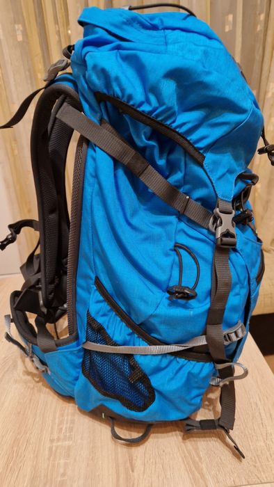 Катерачна раница Ташев Eiger40