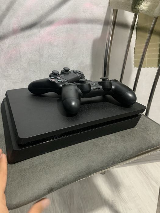 Playstation 4 yengide